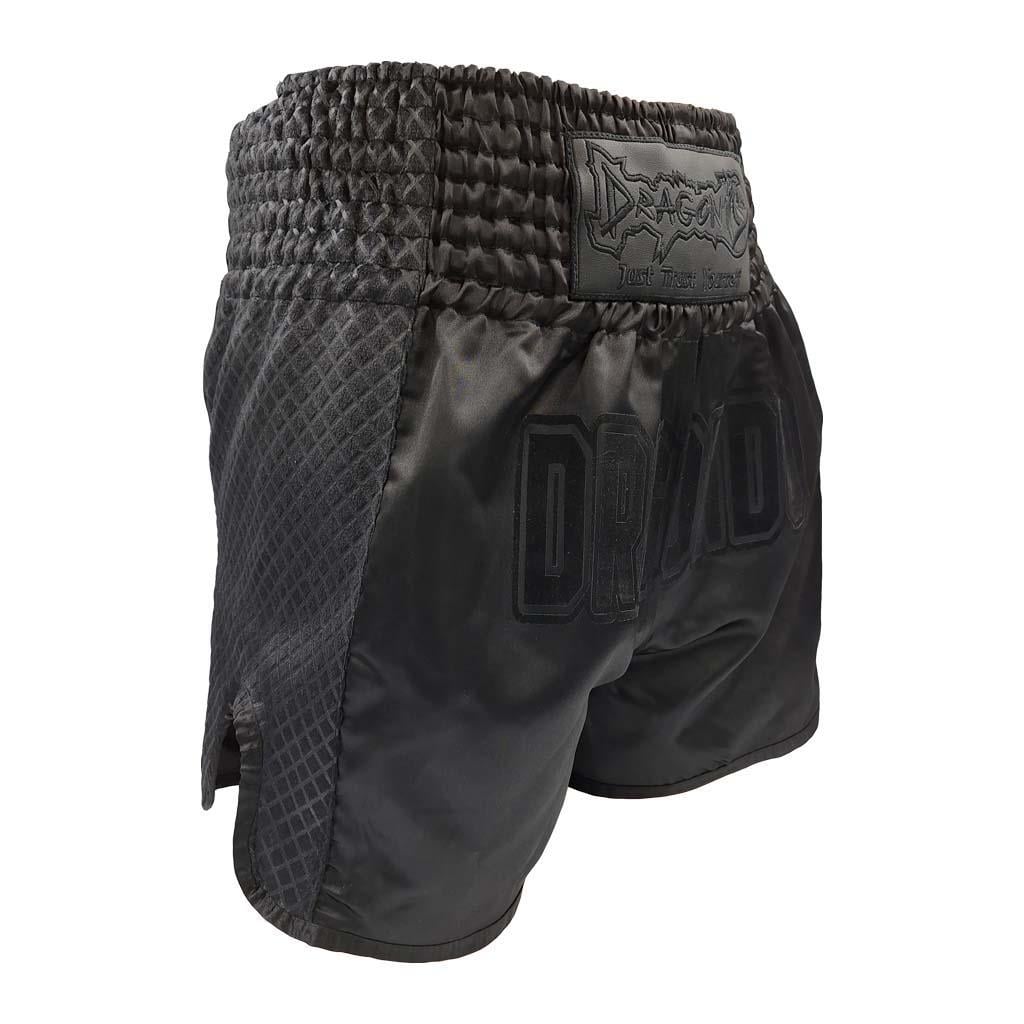 DragonDo MT3025 Schwarze Muay-Thai-Shorts, Schwarze Trainingsshorts