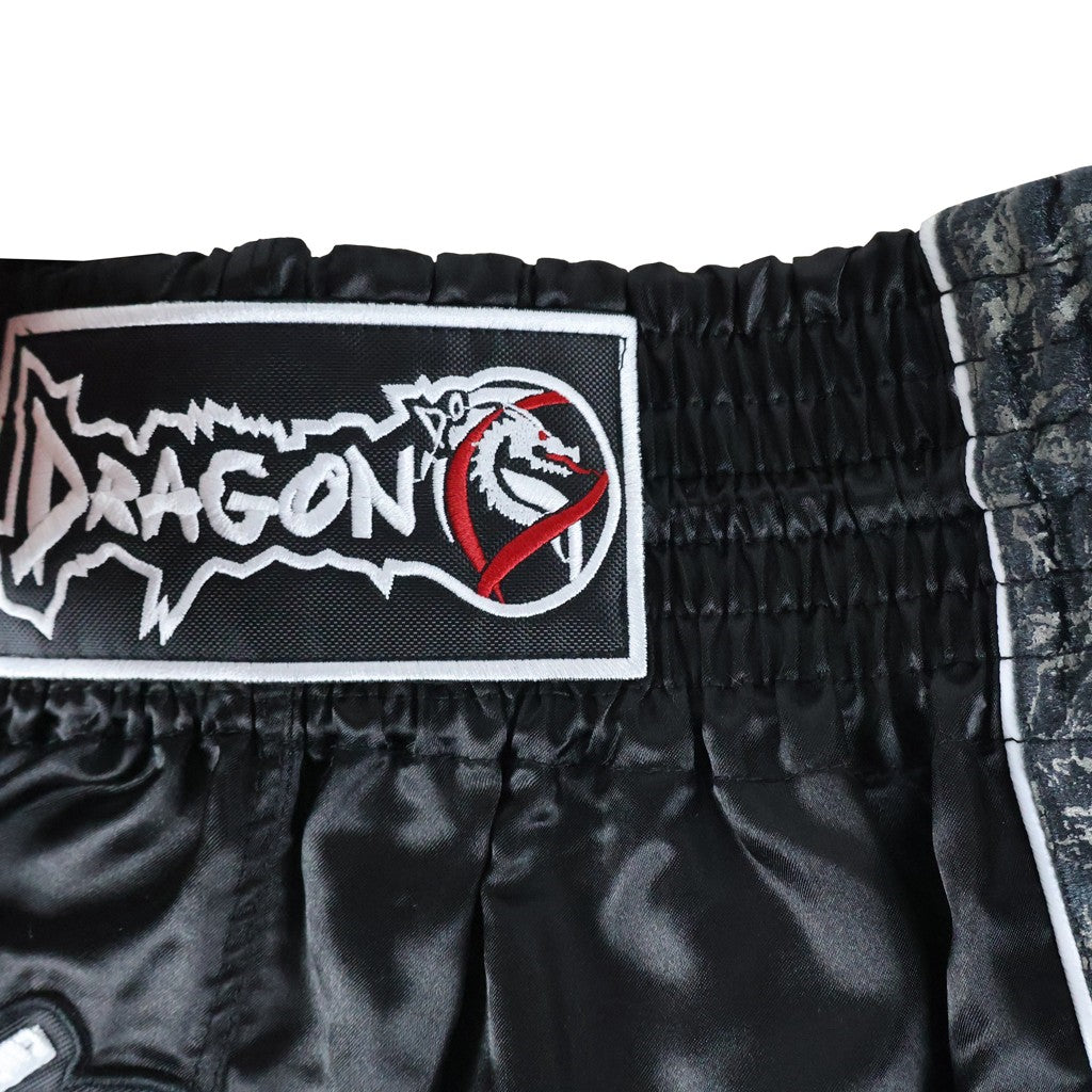 DragonDo MT3408 Trust Yourself Schwarze Muay Thai Kickbox-Shorts